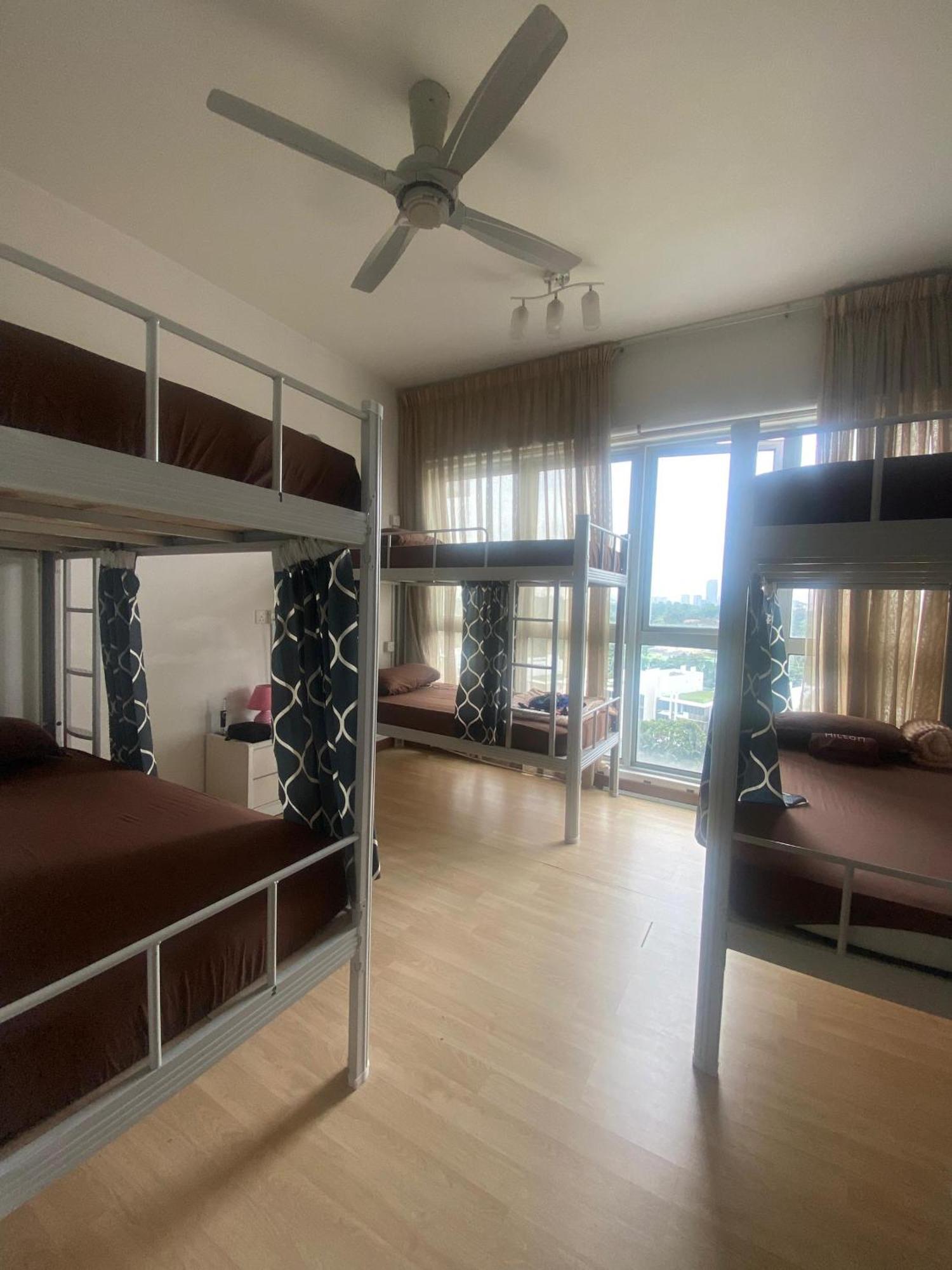 Regalia Bestfriend Hostel Kuala Lumpur Exterior foto